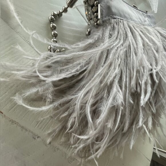 COACH POPPY OSTRICH FEATHER CLUTCH SPECIAL EDITION SILVER/GRAY #18731 PREOWNED - Picture 12 of 16